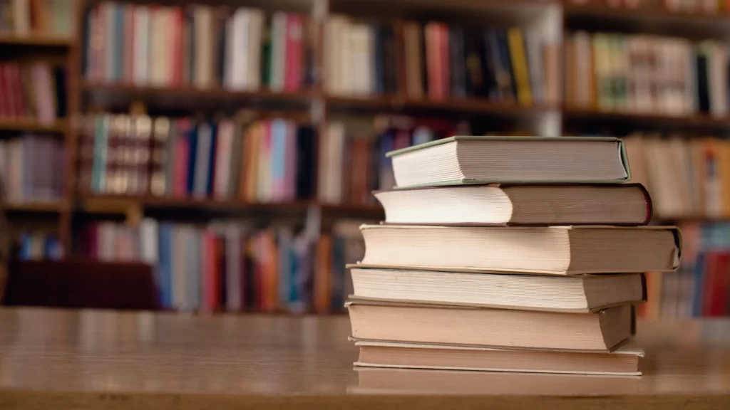 5 книг, які зроблять з вас гуру маркетингу